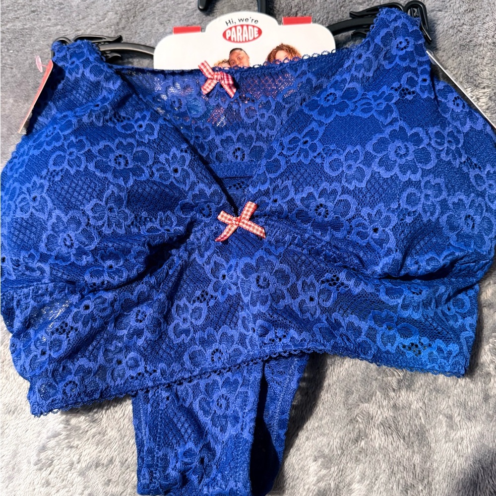 Parade Women's Blue Lace Bra and Panty Set